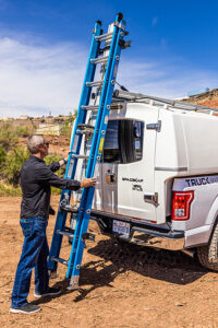 2-Image-Carousel-Gentili-US-G2000Harrier-Ladder-Rack