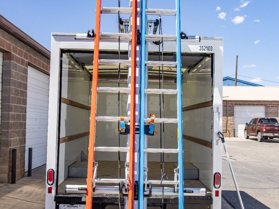 Universal ladder ladder rack for truck