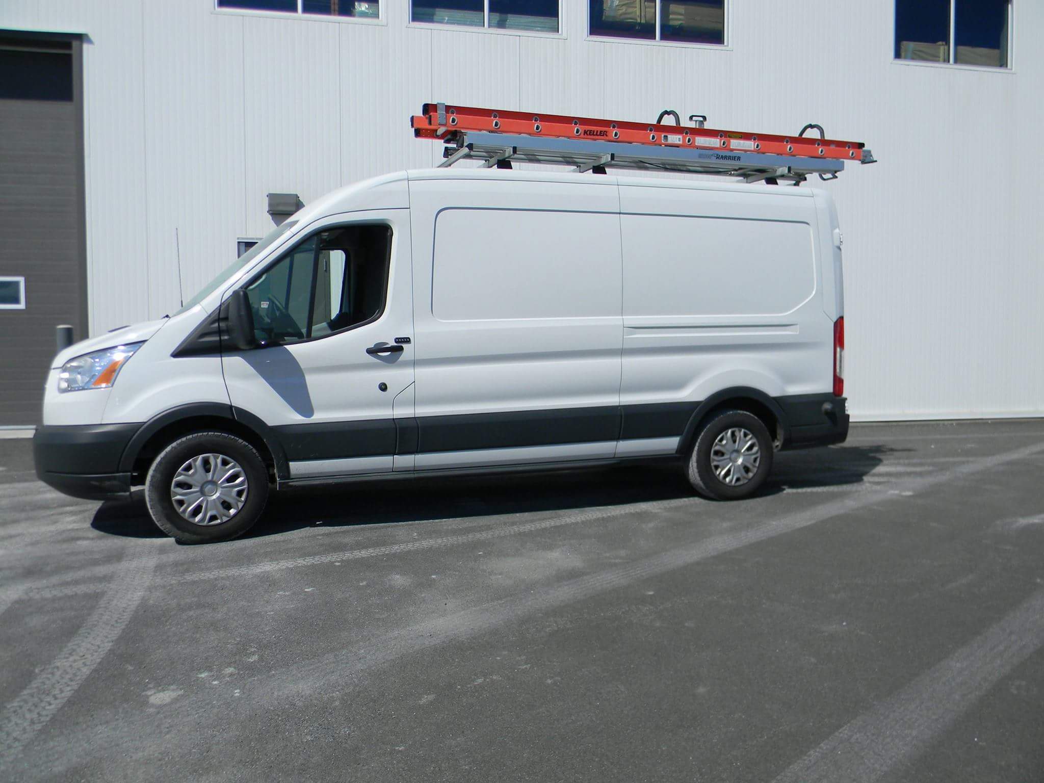 Hydraulic Ladder Racks: Safe, Easy Handling for High Roofs